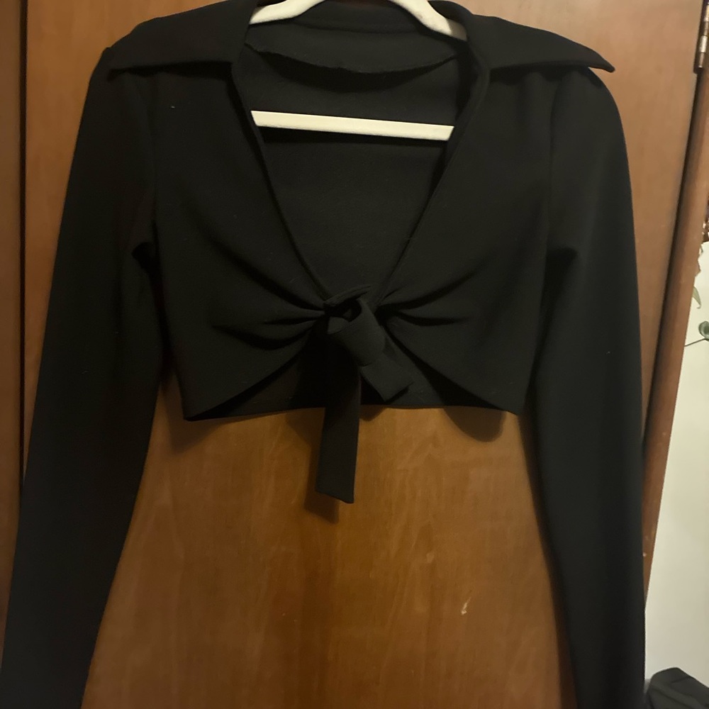 Elegant Black Tie-Front Women's Top